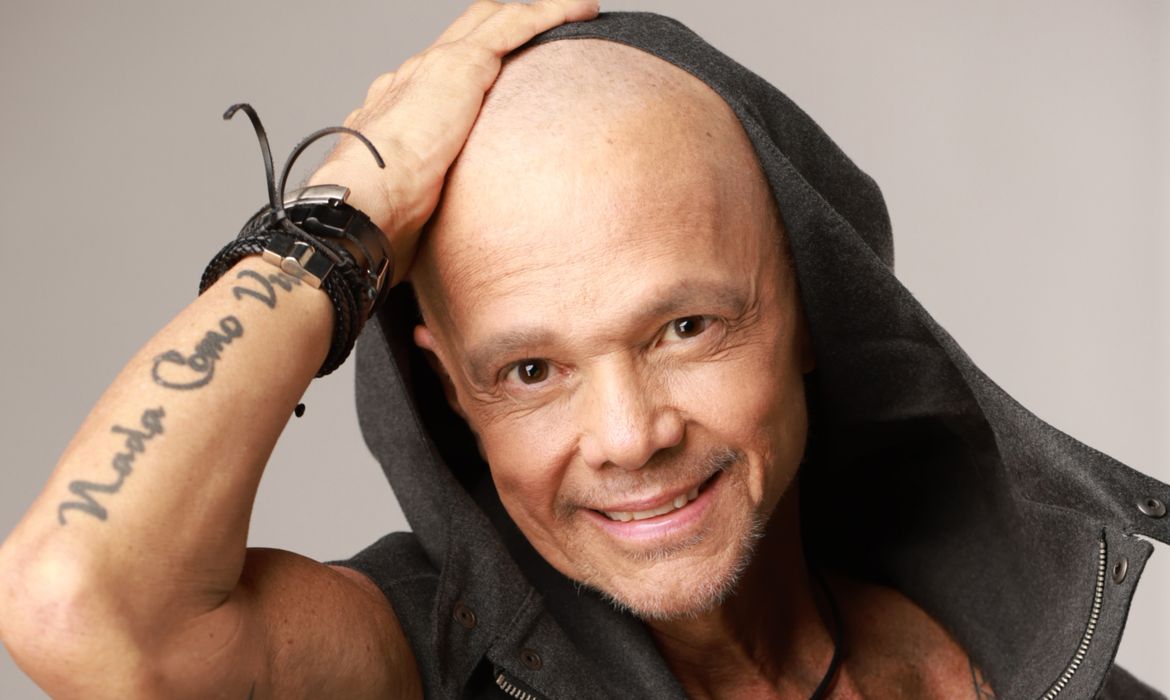 Netinho, um dos principais cantores do axé music, morre aos 60 anos . Foto: Netinho.com.br/Divulgação