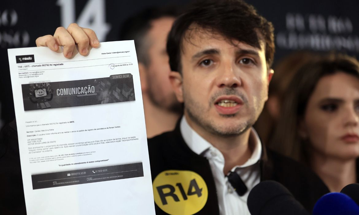 São Paulo (SP), 31/08/2026. - Candidato à Presidência da República, Renan Santos, fala durante coletiva de imprensa sobre sua suspensão da candidatura. Foto: Paulo Pinto/Agencia Brasil