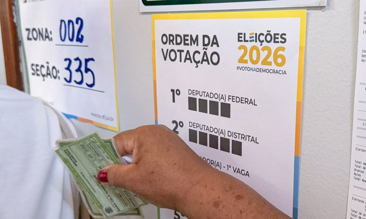 Brasília (DF), 04/10/2026 - Início das votações na escola COC. Foto: Fabio Rodrigues-Pozzebom/Agência Brasil