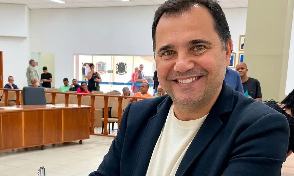 O secretário municipal de Desenvolvimento Econômico de Queimados Jefferson Dias da Silva, o Jefferson da Linave, 51 anos, foi morto a tiros pela PM durante uma abordagem policial, na noite desta segunda-feira, na Avenida Brasil, na altura da Penha, Zona Norte do Rio. Foto: Jefferson Dias da Silva/Instagram