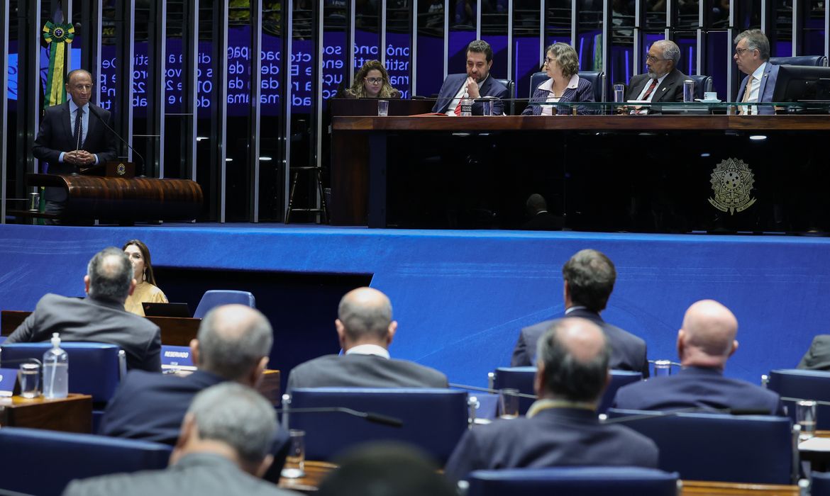 Brasília – DF – 01/07/2026 - Sessão semipresencial para debater os impactos sociais, econômicos e produtivos da proposta de emenda à Constituição que trata da redução da jornada de trabalho e do fim da chamada escala 6x1 no Brasil. ( Presidente da Fiesp, Paulo Skaf ) Foto: Lula Marques/ Agência Brasil