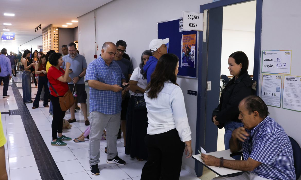 Brasília – DF – 04/10/2026 - Votação do primeiro turno na UNIEURO ÁGUAS CLARAS. FOTO: Lula Marques/Agência Brasil.